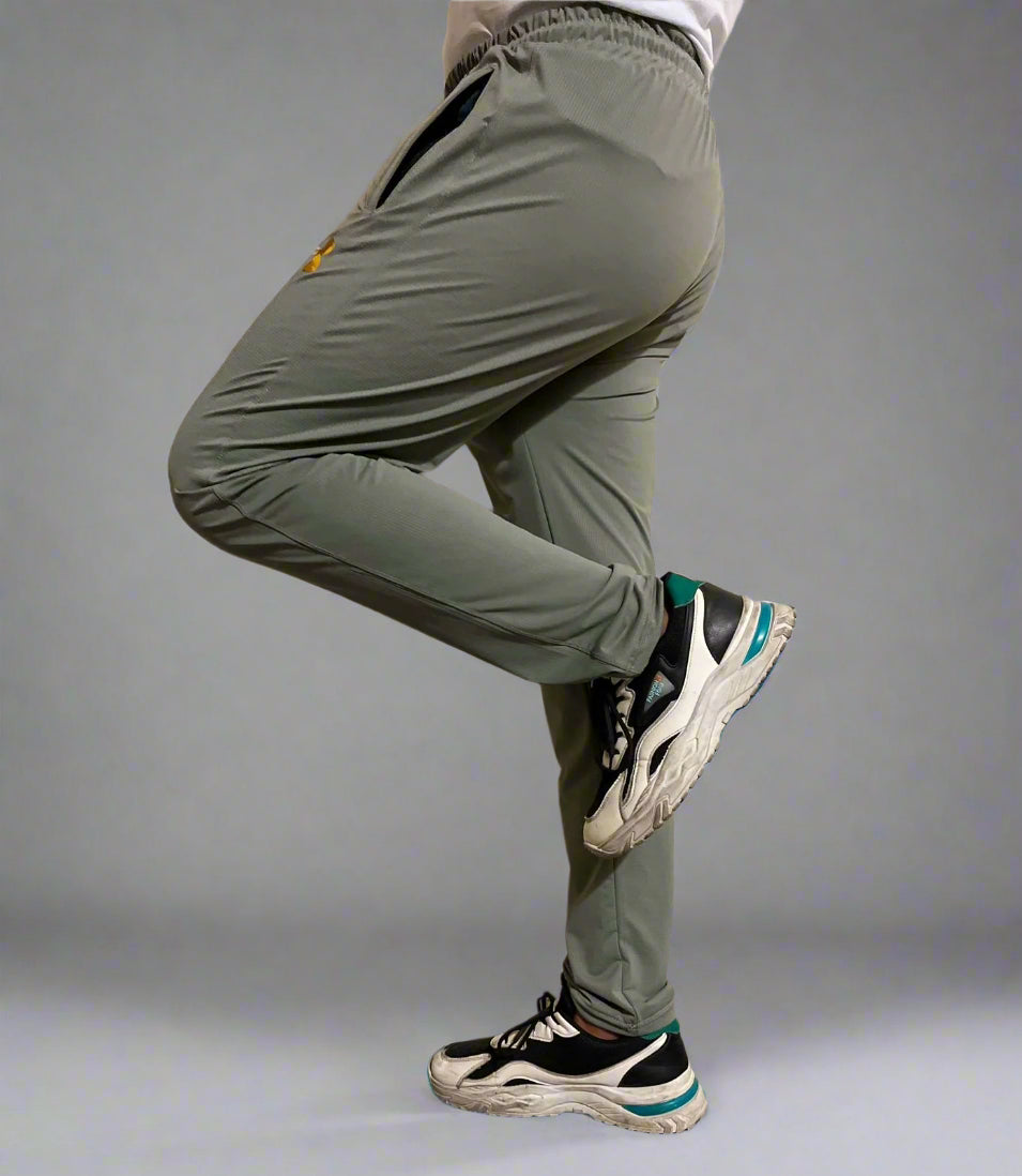Imported Olive Green Trouser – Perfect for Gym & Casual Wear