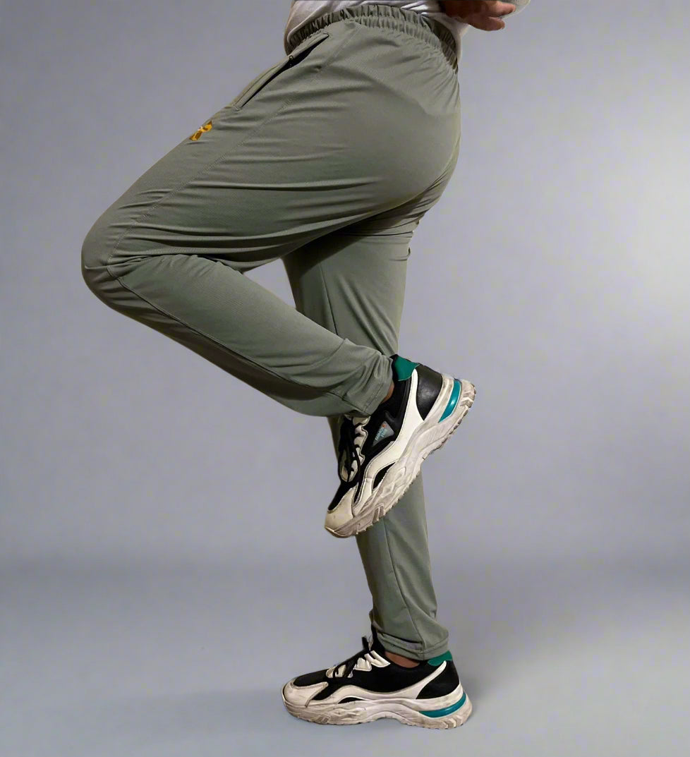 Imported Olive Green Trouser – Perfect for Gym & Casual Wear